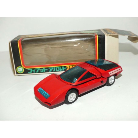 FIAT ABARTH 2000 COUPE Rouge Made in Japan MARUSHIN 1:43