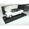 CHECKER A12 MARATHON 1975 Blanc et Noir IXO CLC094 1:43