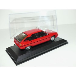 CITROEN BX 16 TRS 1983 Rouge ALTAYA 1:43 imperfection socle