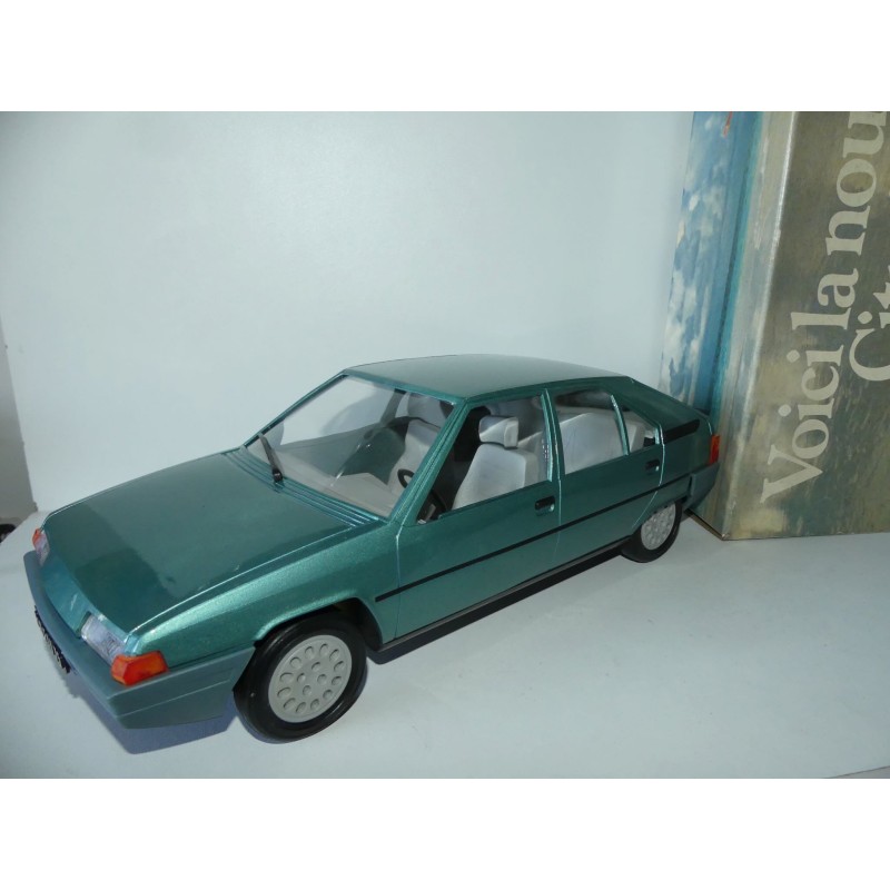CITROEN BX Vert Pale JOUET MONT BLANC 1:12