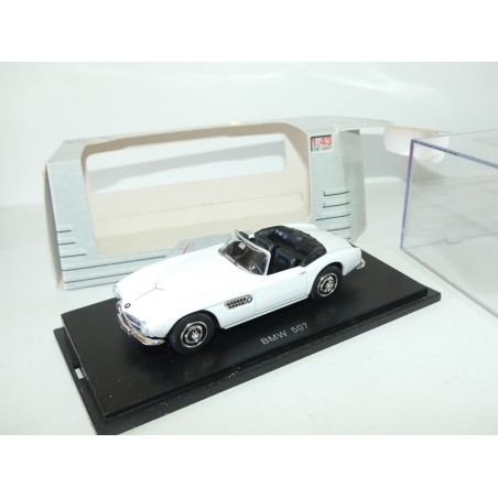BMW 507 Blanc UNIVERSAL HOBBIES LEGEND 1:43