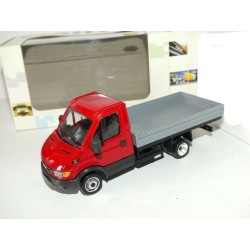 IVECO DAILY FOURGON Benne Rouge AGRITEC ROS 1:43