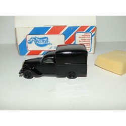 PEUGEOT 202 CAISSON PAQUET DE TABAC 1938 Noir KIT Monté RECORD M.R.F. 1:43