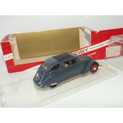 PEUGEOT 402 TOURISME 1937 Gris TECHNOBY 120 1:43 