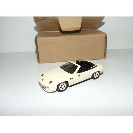 PORSCHE 928 CABRIOLET Blanc Crème KIT Monte MINOTAURE 1:43