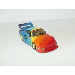 PORSCHE 935 TURBO N°26 COURSE ? Arc en Ciel KIT Monté RECORD 1:43 sans boite