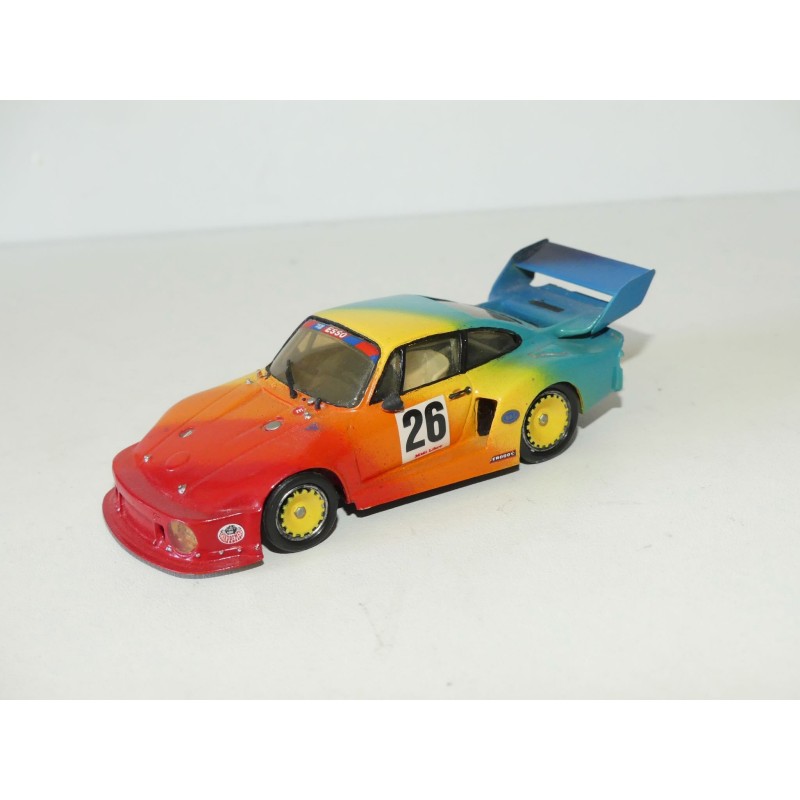 PORSCHE 935 TURBO N°26 COURSE ? Arc en Ciel KIT Monté RECORD 1:43 sans boite