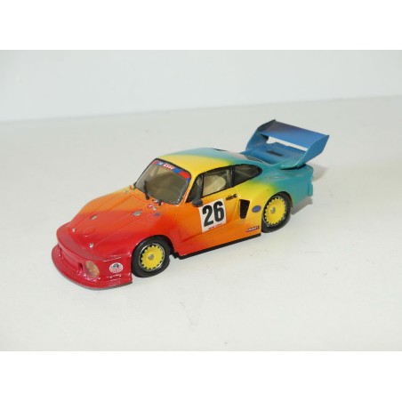 PORSCHE 935 TURBO N°26 COURSE ? Arc en Ciel KIT Monté RECORD 1:43 sans boite